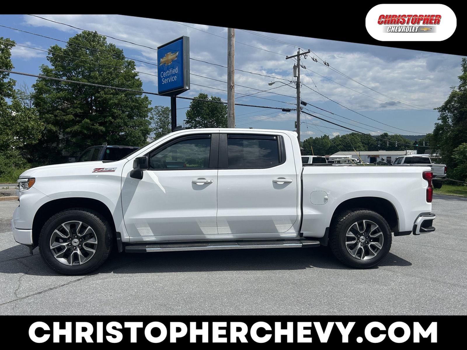 2022 Chevrolet Silverado 1500 RST in Summit White — front three-quarter view