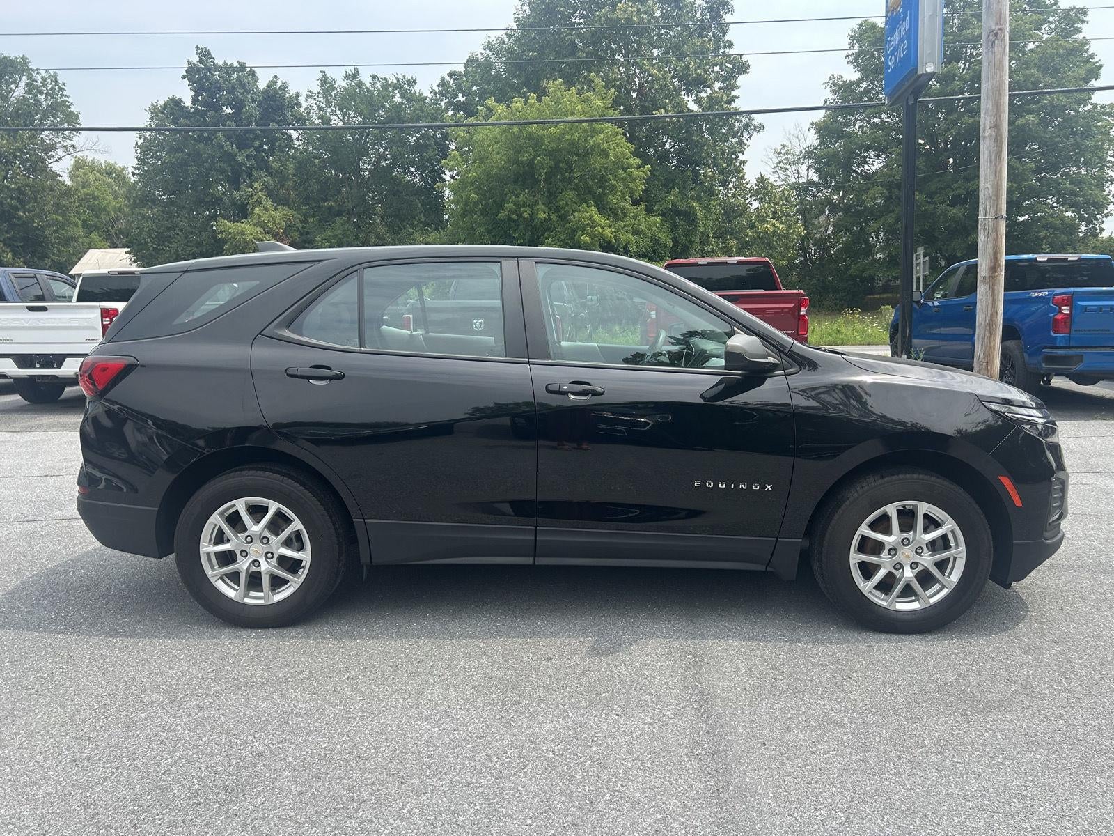 2022 Chevrolet Equinox — interior view