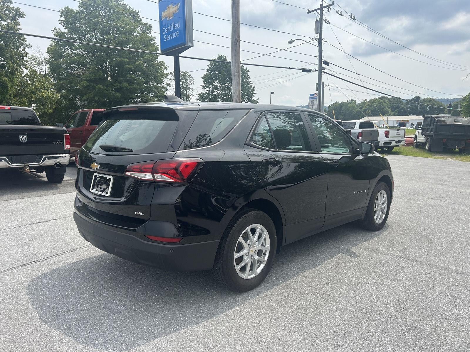 2022 Chevrolet Equinox — detail view
