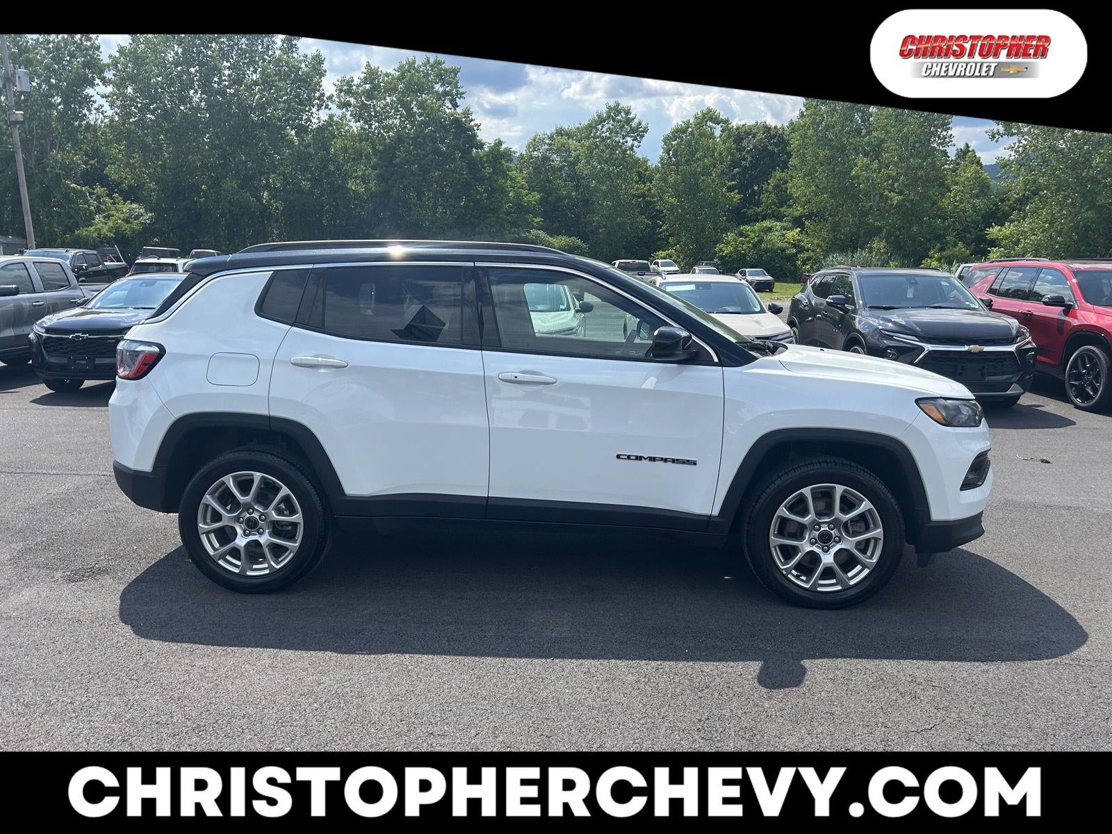 2025 Jeep Compass Limited 4x4 in White — front three-quarter view