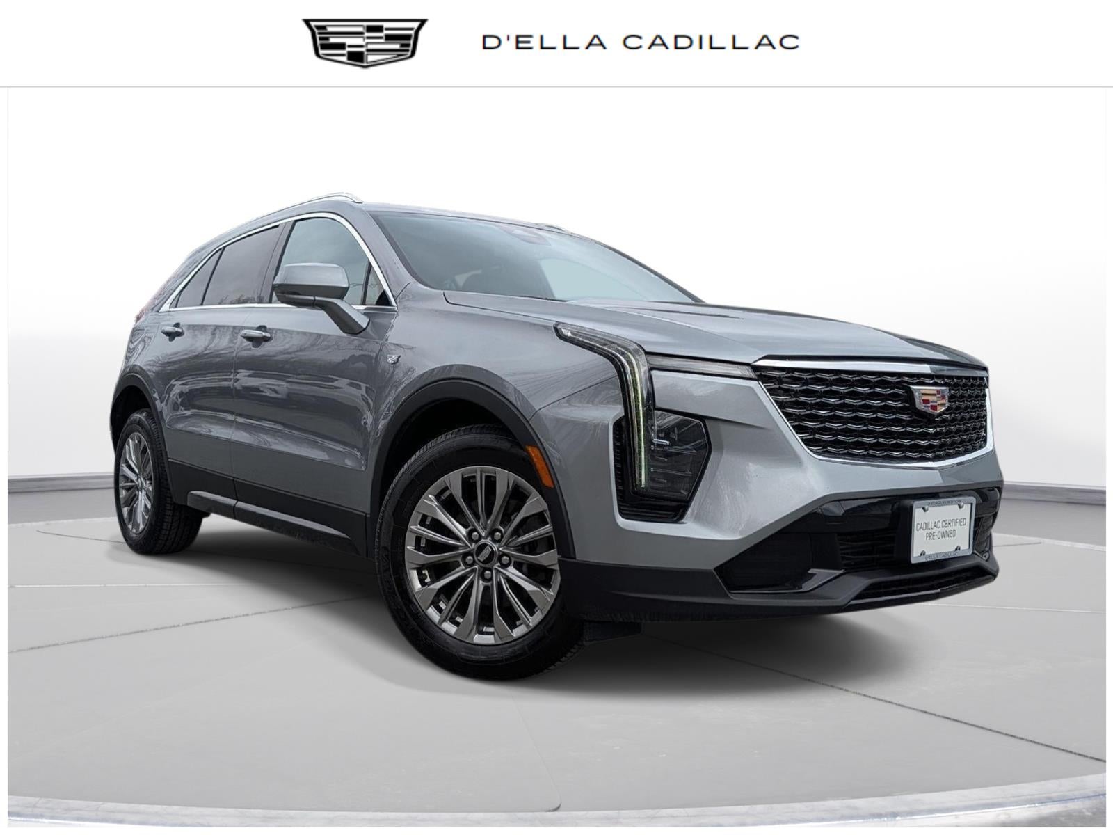 2024 Cadillac XT4 Premium Luxury in Argent Silver Metallic — front three-quarter view