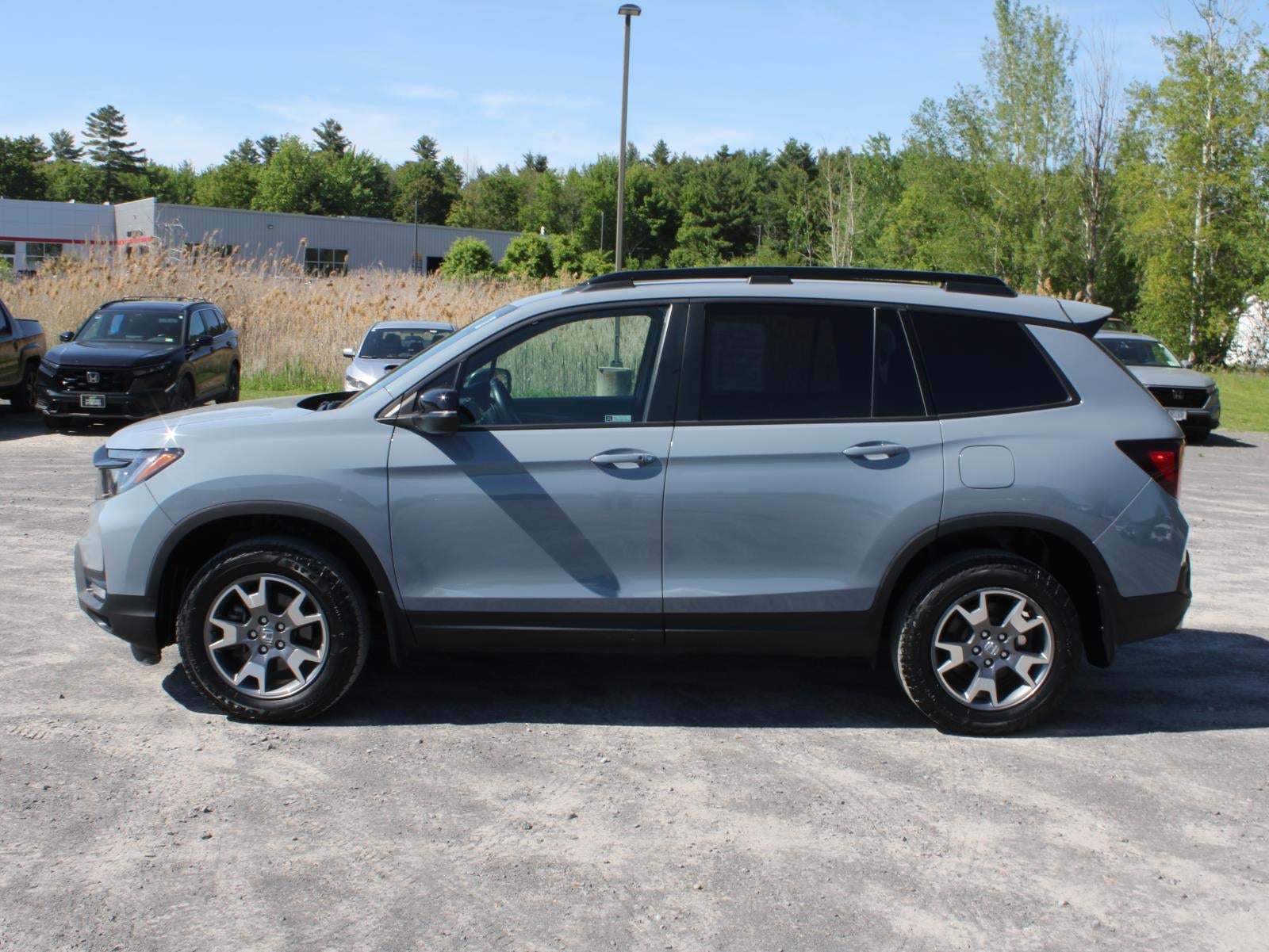 2023 Honda Passport — detail view