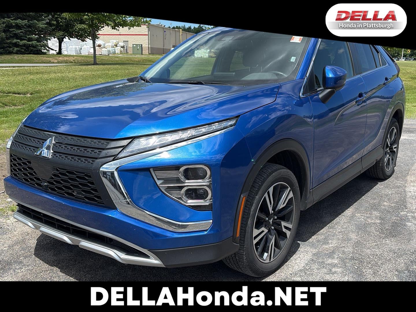 2024 Mitsubishi Eclipse Cross SE Four Wheel Drive CVT in Lightning Blue — front three-quarter view