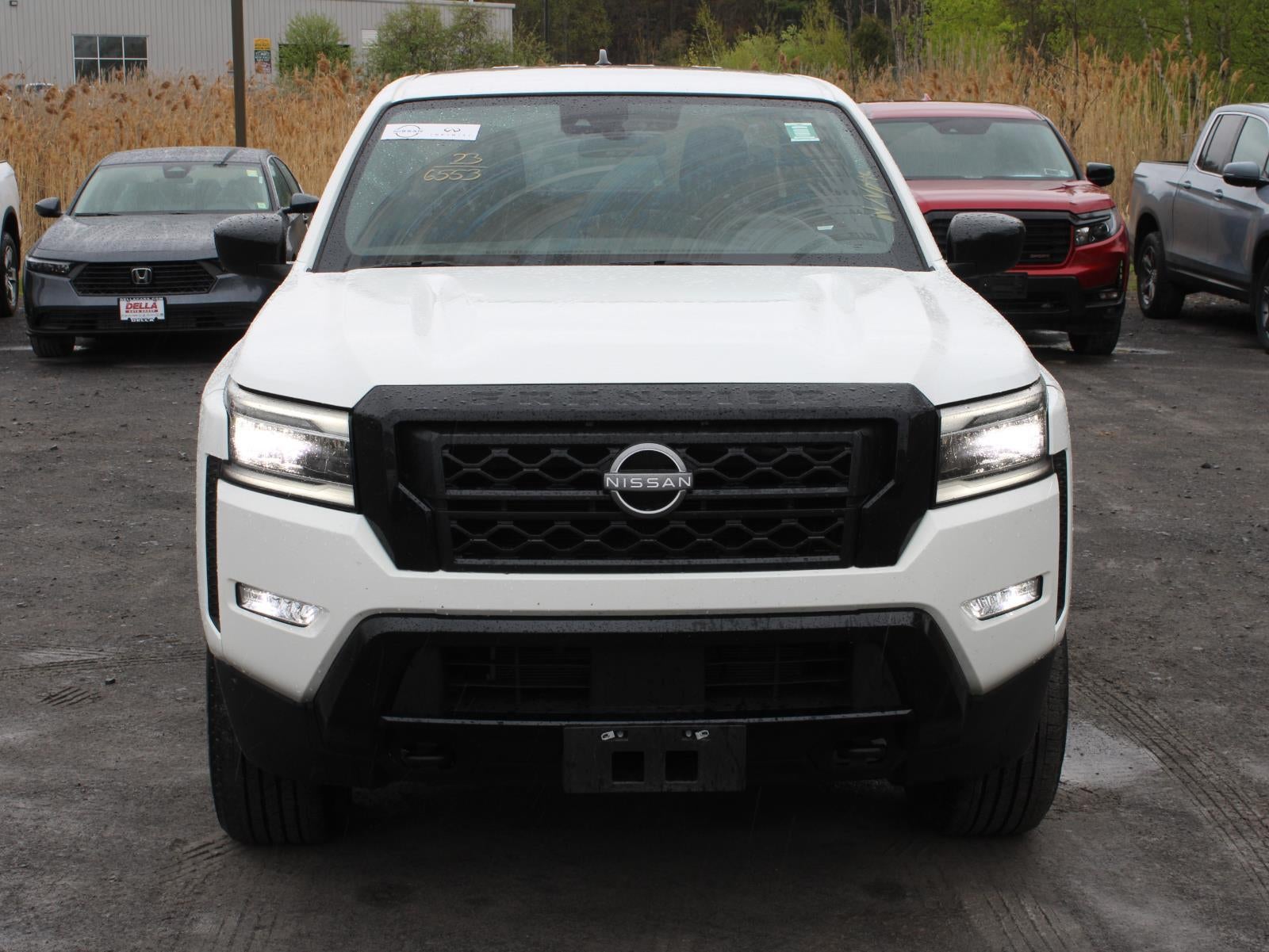 2023 Nissan Frontier — side profile view