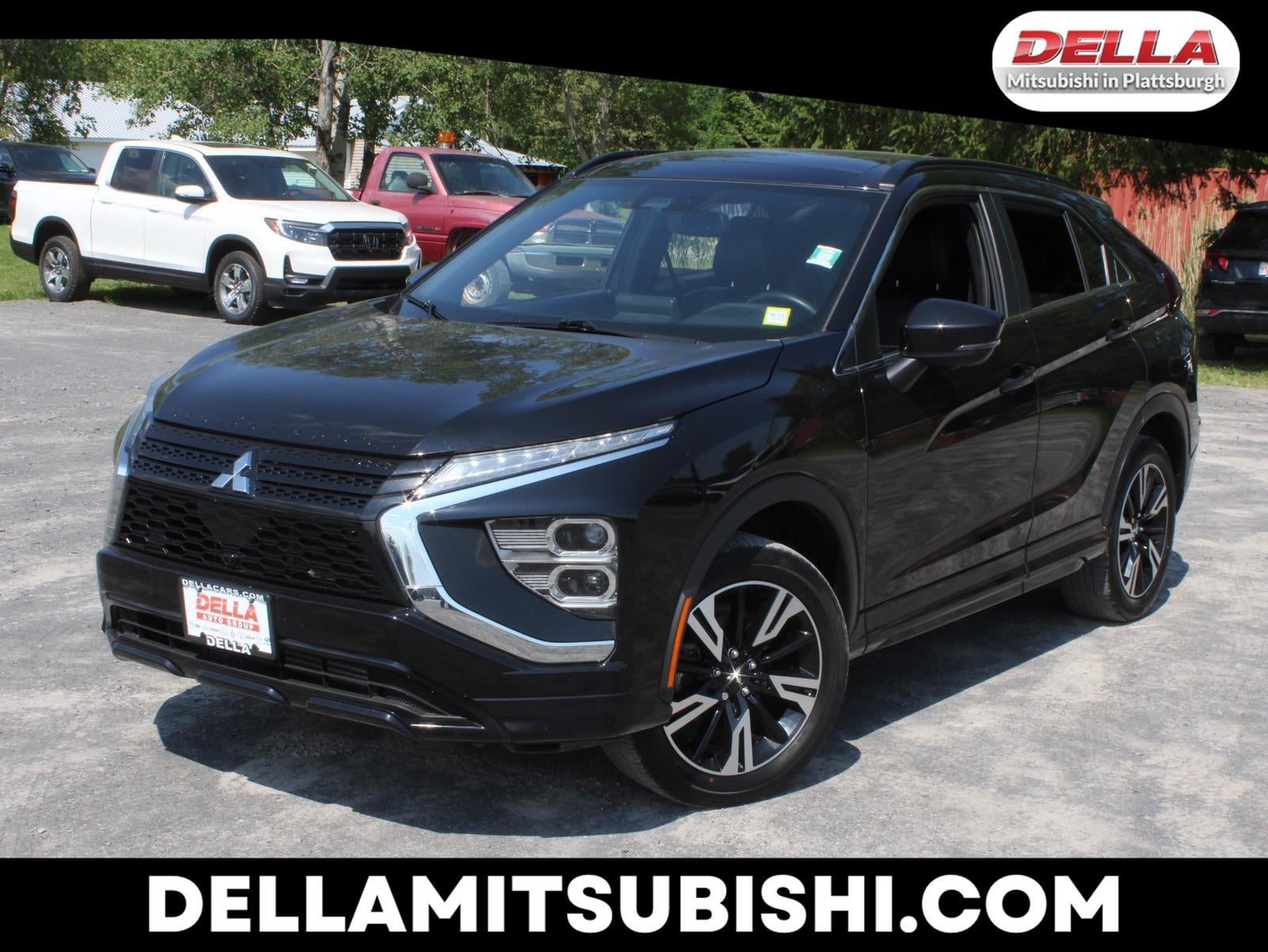 2025 Mitsubishi Eclipse Cross SEL in Labrador Black Pearl — front three-quarter view