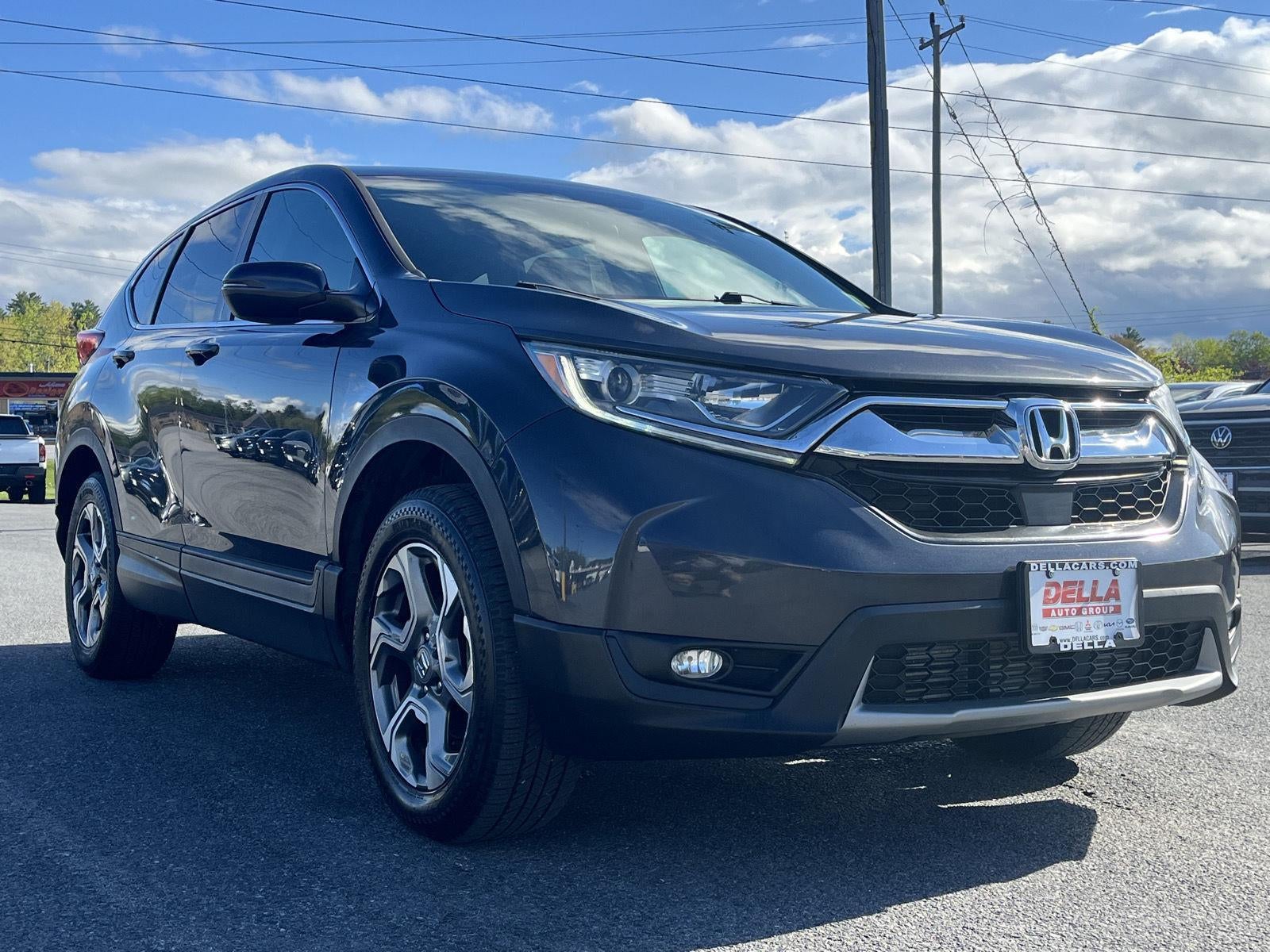 2017 Honda CR-V — rear three-quarter view