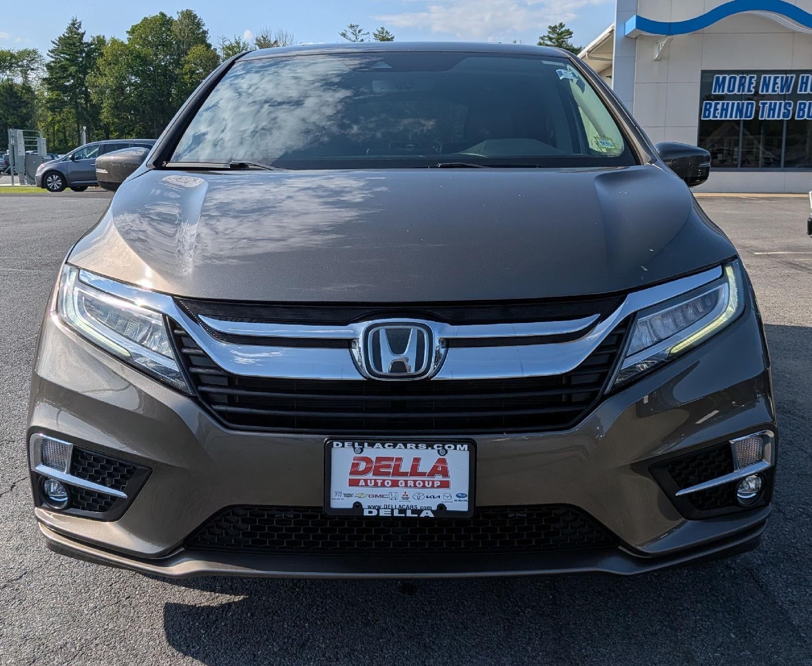2019 Honda Odyssey — rear three-quarter view