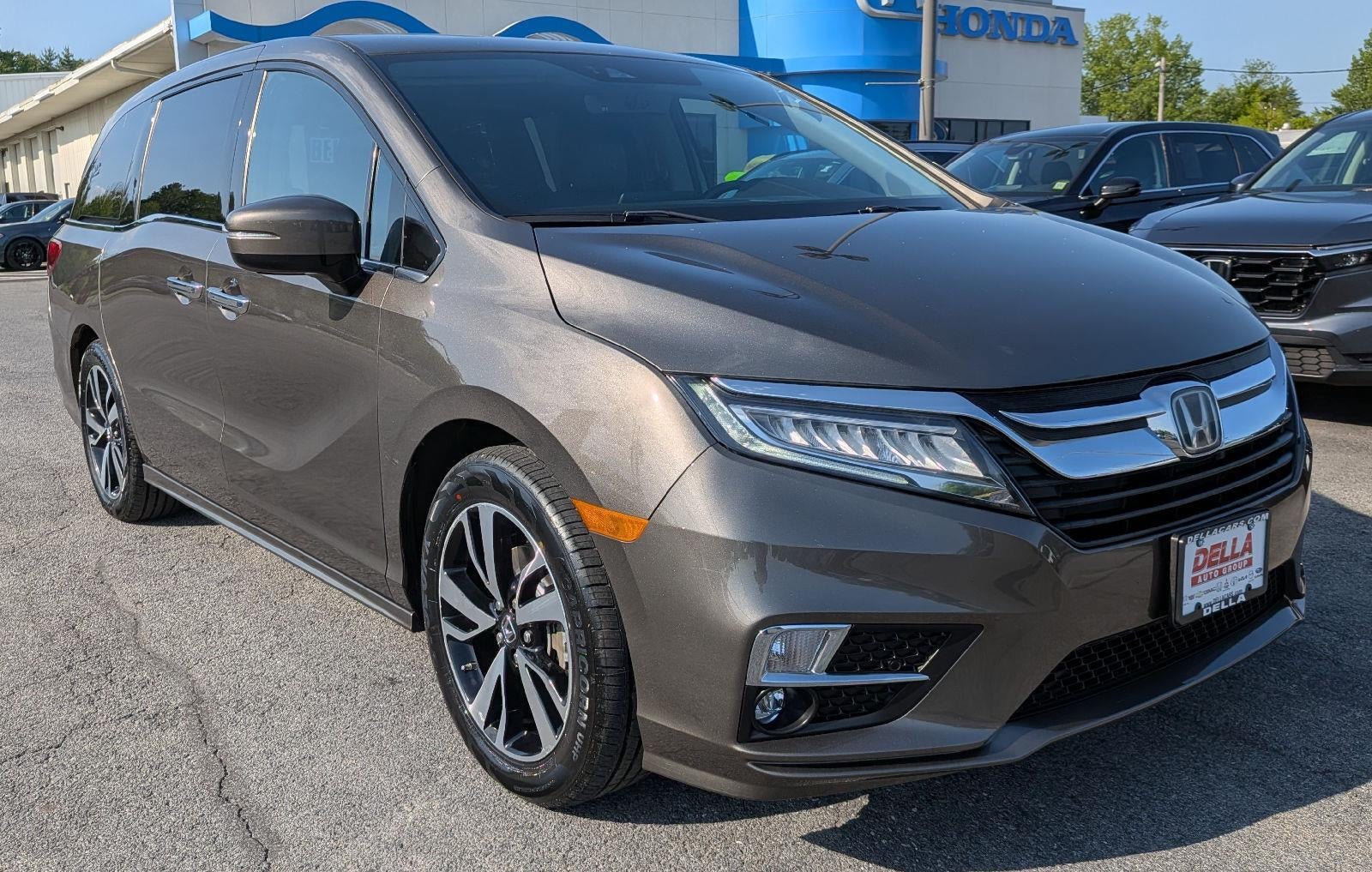 2019 Honda Odyssey — interior view