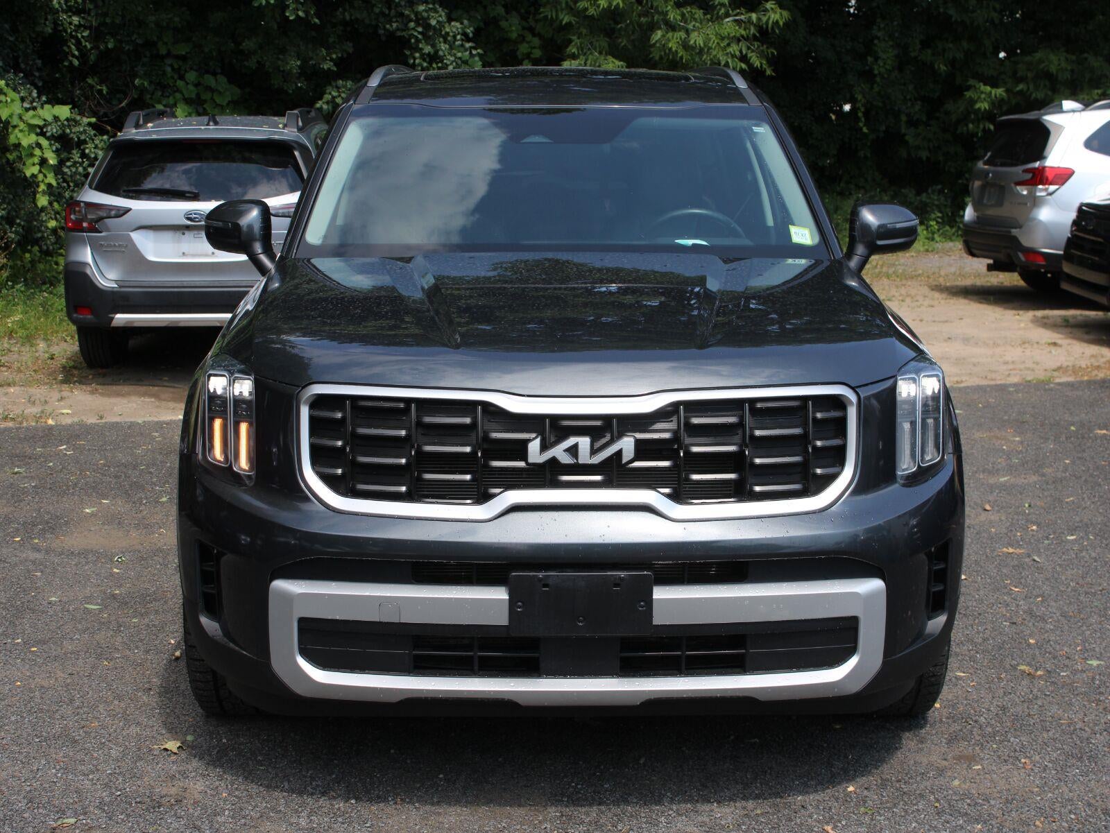 2024 Kia Telluride — side profile view