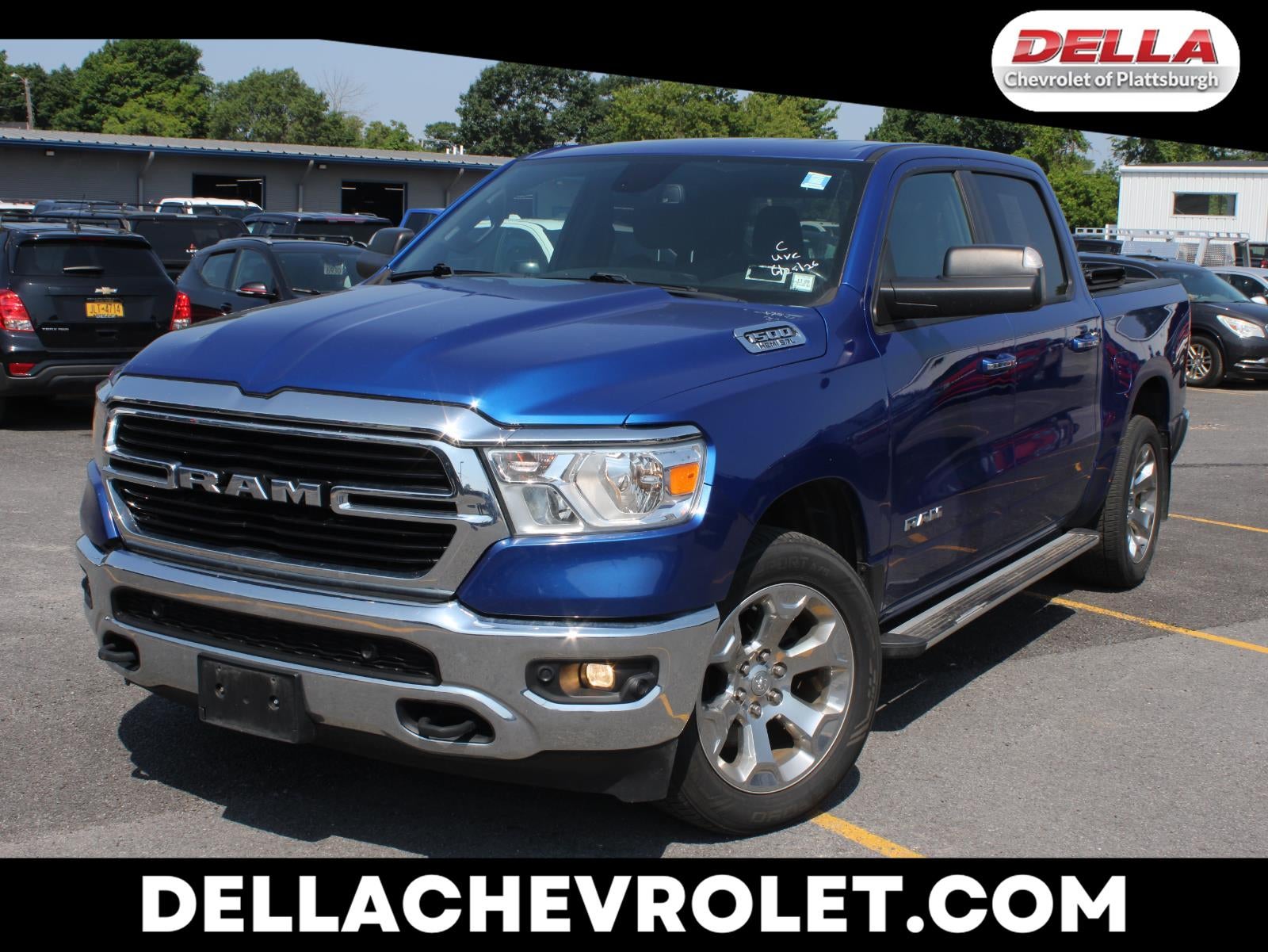 2019 RAM 1500 Big Horn/Lone Star Crew Cab 4x4 5'7" Box in Blue — front three-quarter view