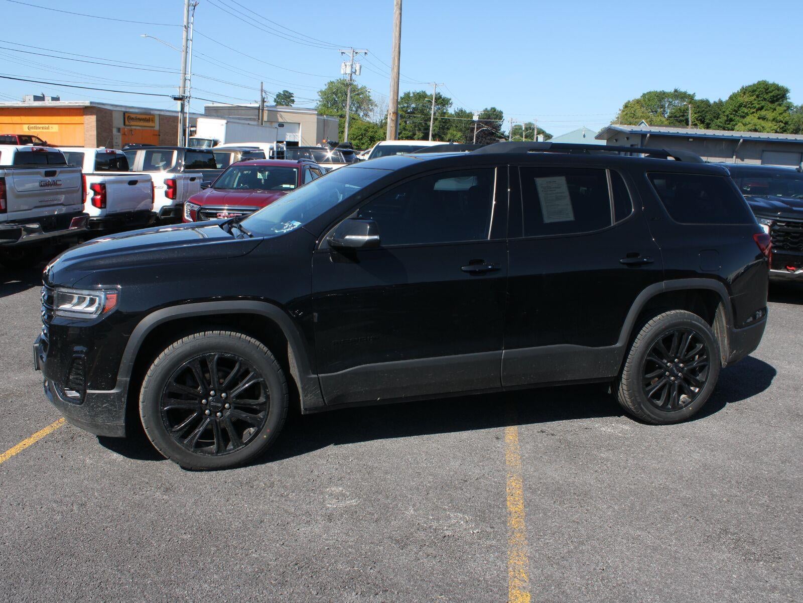 2021 GMC Acadia — detail view