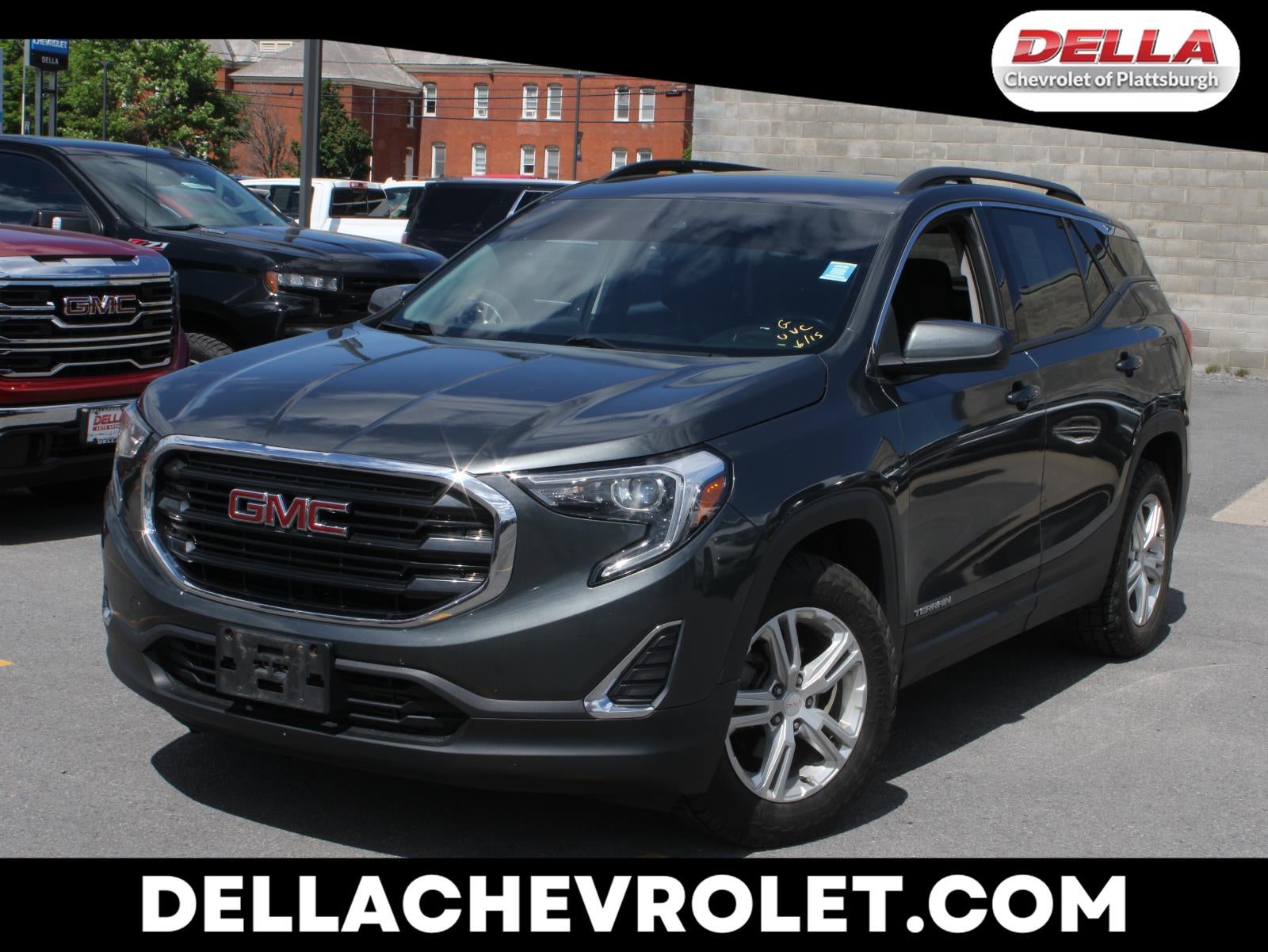 2020 GMC Terrain SLE in Graphite Gray Metallic — front three-quarter view