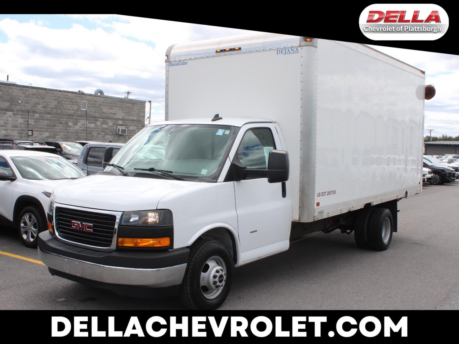 2021 GMC Savana Cutaway 4500 Van in Summit White — front three-quarter view