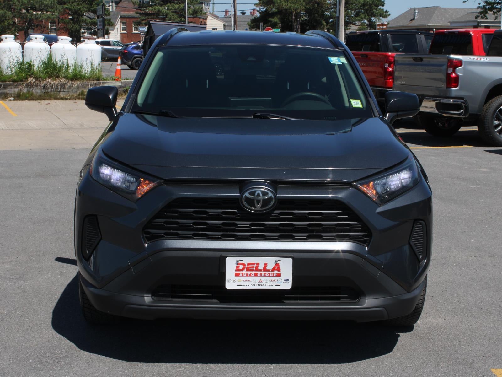 2019 Toyota RAV4 — side profile view