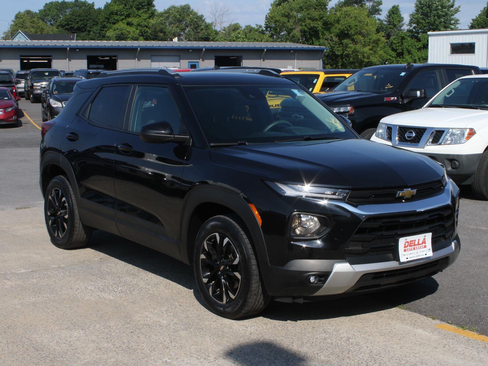 2022 Chevrolet Trailblazer — rear three-quarter view